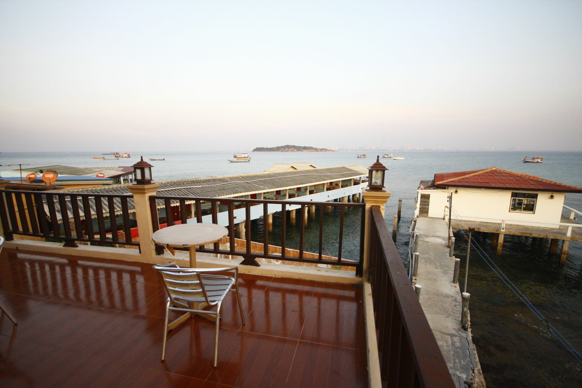 Koh Larn Sea Side Resort Zewnętrze zdjęcie